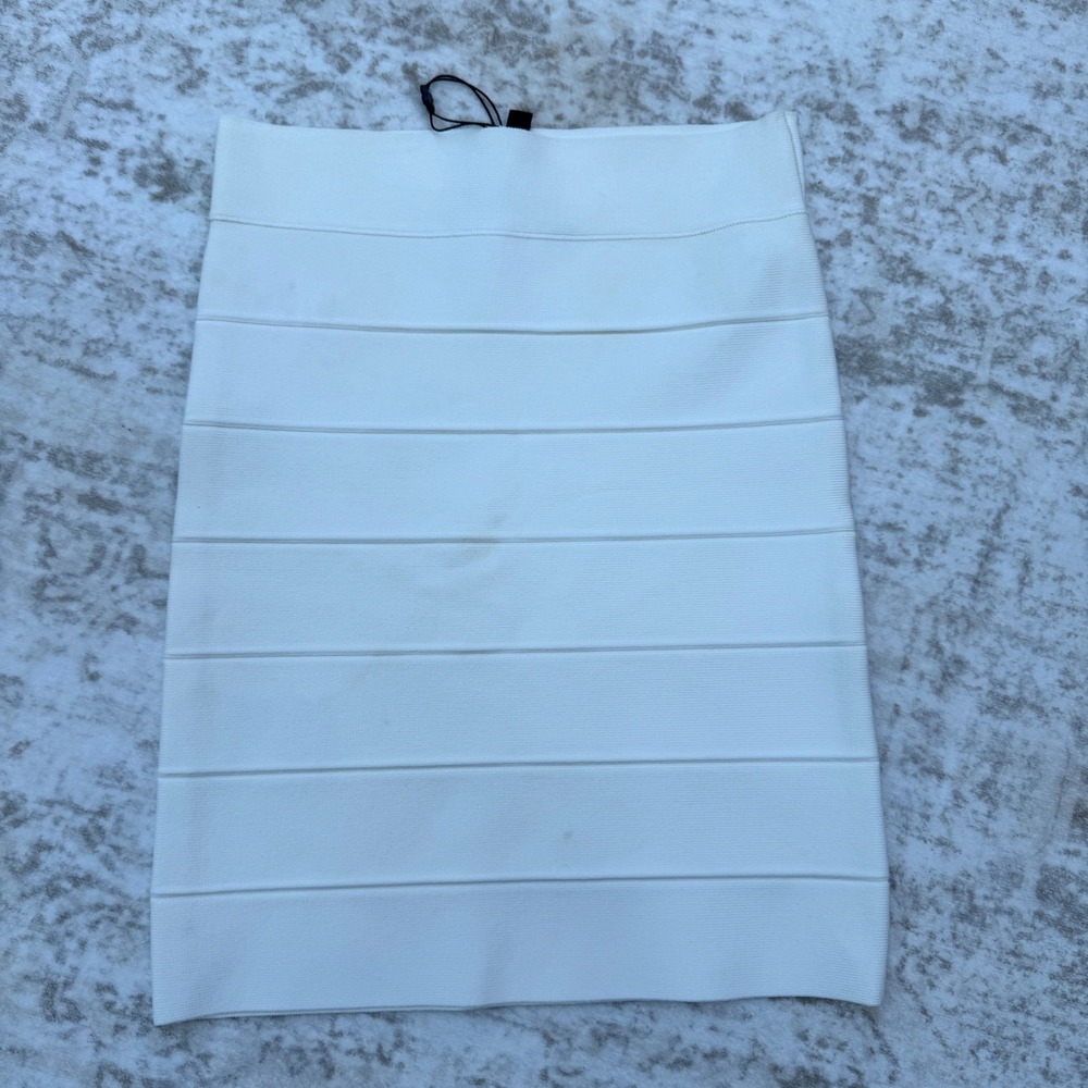 BCBGMAXAZRIA Simone Bandage Skirt Gardenia White Womens Size S NWT Dressy